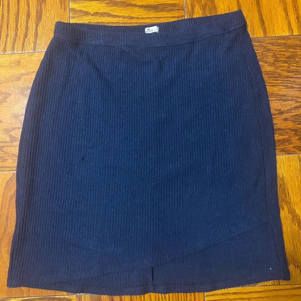 Hollister navy blue knit skirt